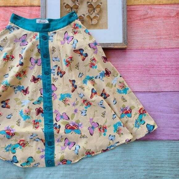 Tatyana Beige Butterfly Print High Waist Full Swing Circle Skirt Small - Picture 4 of 11